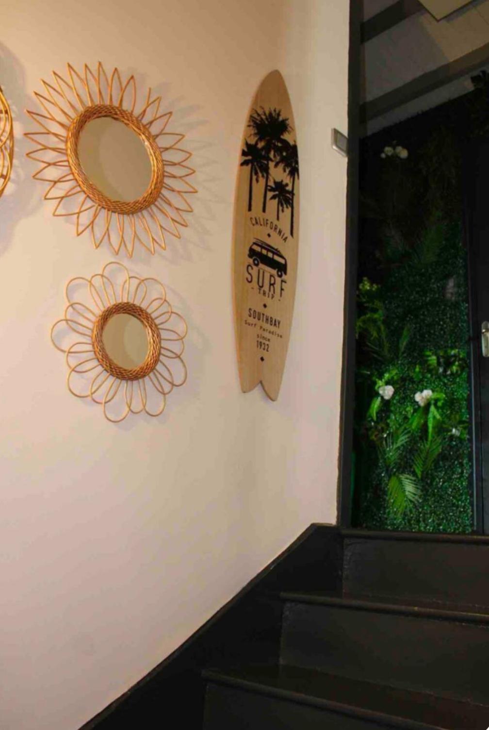 Maison "Jungle House" 90 M2 Billard, Retroprojecteur, Bar A Jeux , Vinyle, Wifi Fibre, Ideal Pro & Famille A Montbrison Extérieur photo