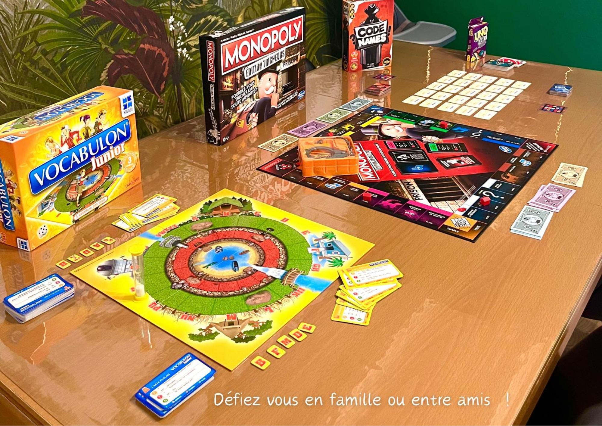 Maison "Jungle House" 90 M2 Billard, Retroprojecteur, Bar A Jeux , Vinyle, Wifi Fibre, Ideal Pro & Famille A Montbrison Extérieur photo
